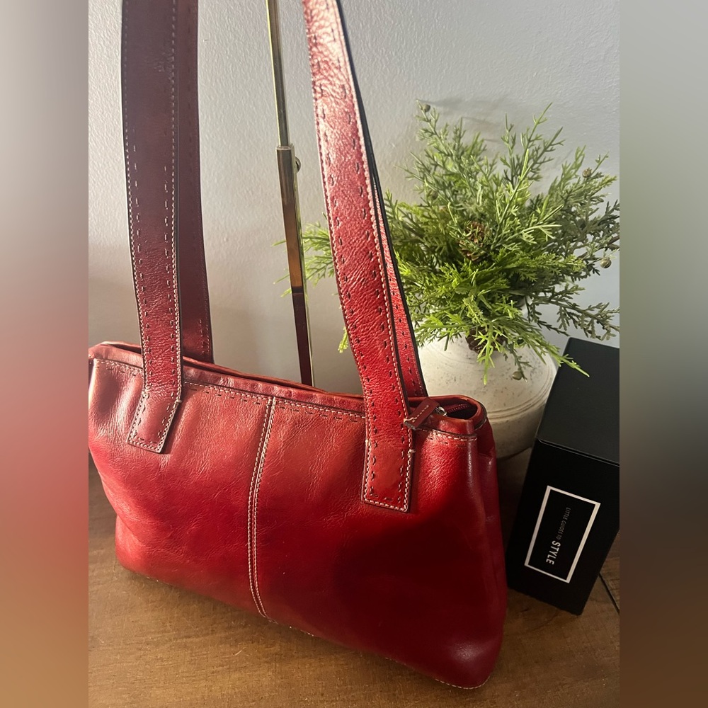 Fossil Vintage Shoulder Bag - Picture 3 of 7